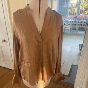 NWT Very nice elegant blouse